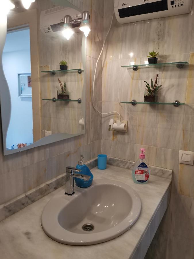 Apartamento Con Wifi, Mascotas Bienvenidas 베니돔 외부 사진