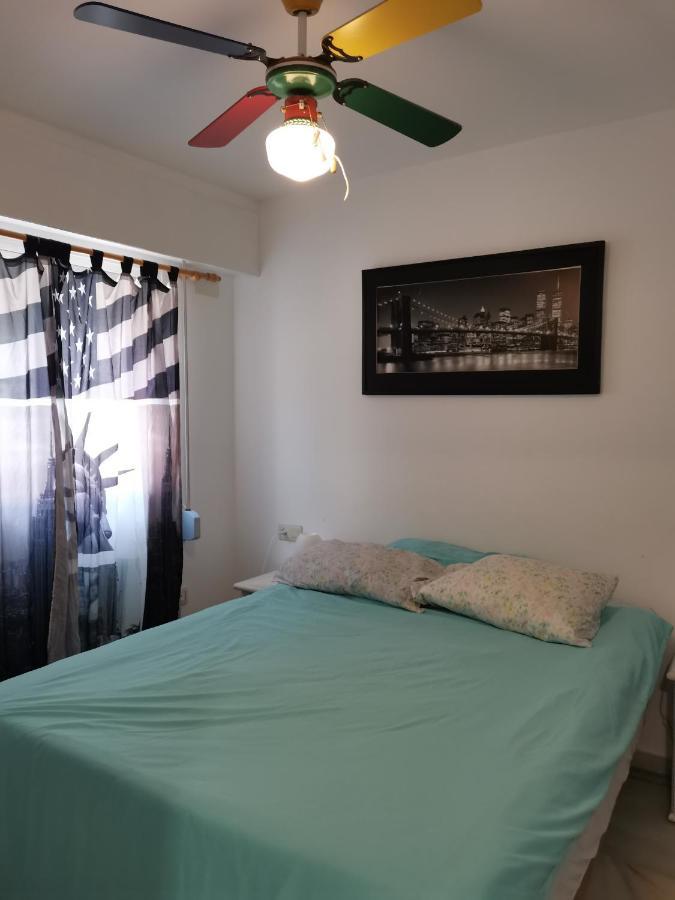 Apartamento Con Wifi, Mascotas Bienvenidas 베니돔 외부 사진