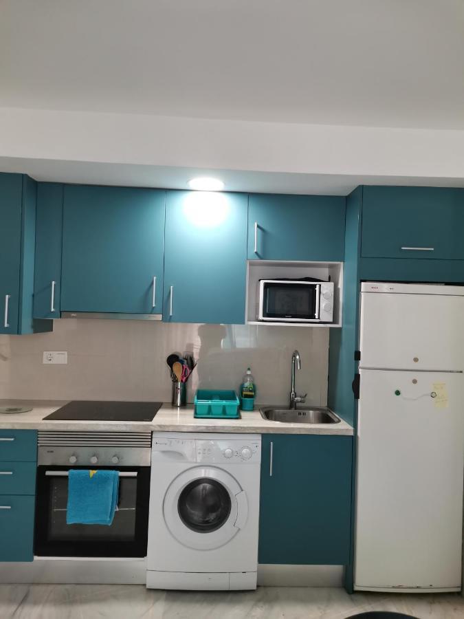 Apartamento Con Wifi, Mascotas Bienvenidas 베니돔 외부 사진